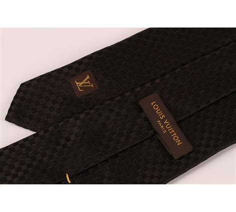 louis vuitton tie bar.